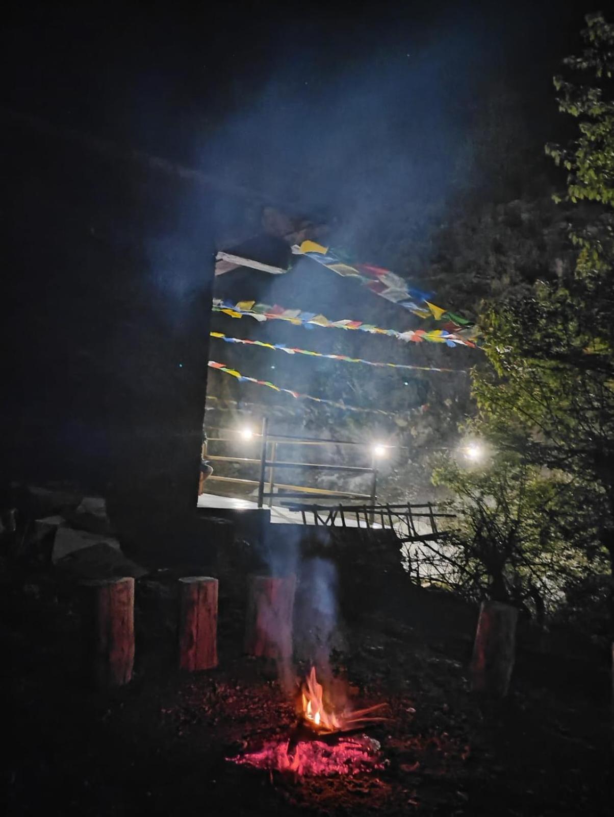 Rivulet Resort & Camping Мусори Екстериор снимка